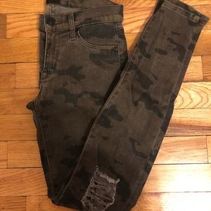 Hudson Camo Jean